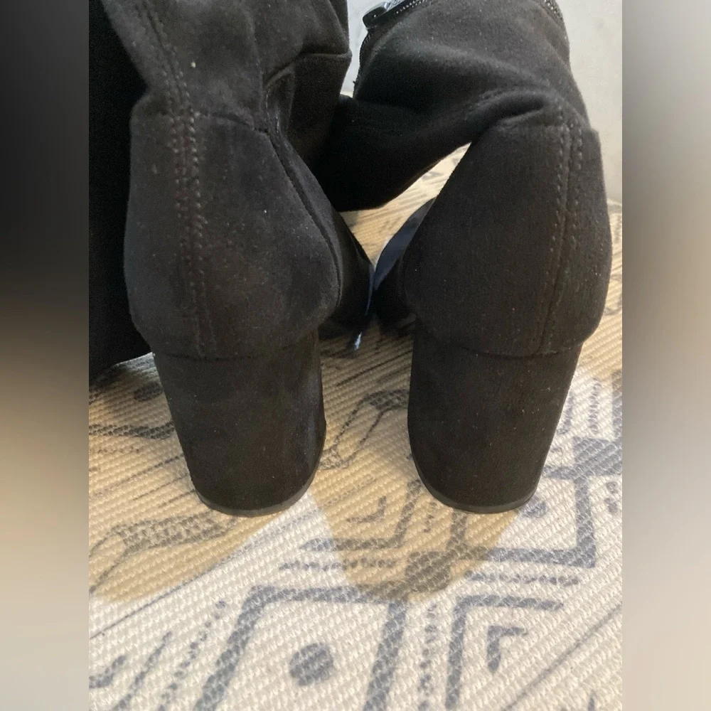 A new day black thigh high black heeled boots Sz 7.5 Wide Calf